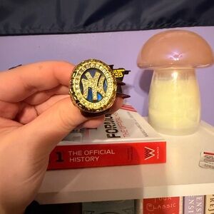 MLB- NYY World Series Men's Ring
